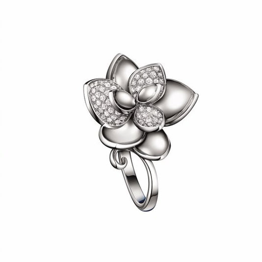 18K White Gold Diamond Plum Blossom Ring